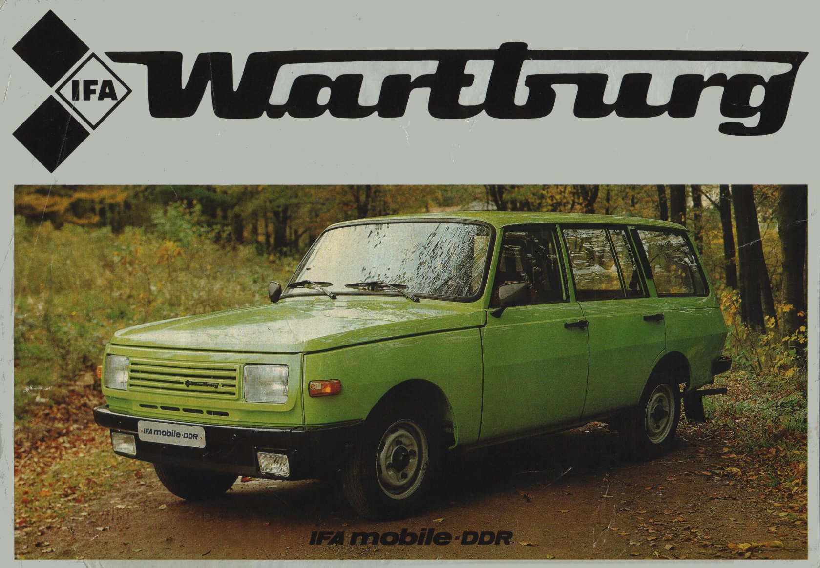 1985 Wartburg 353 Tourist p1r.jpg